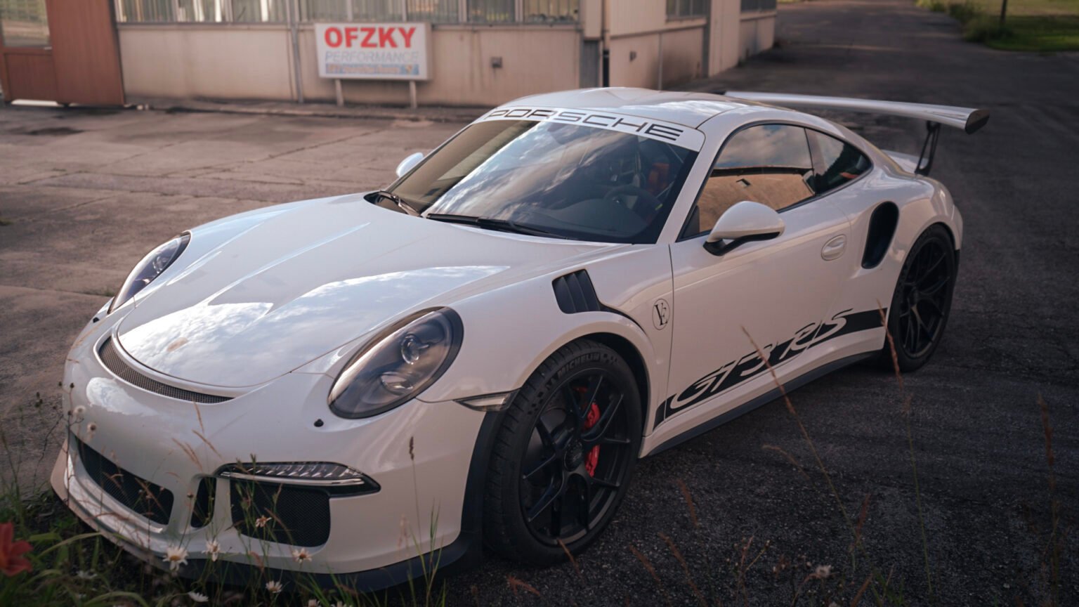 OFZKY PERFORMANCE PORSCHE